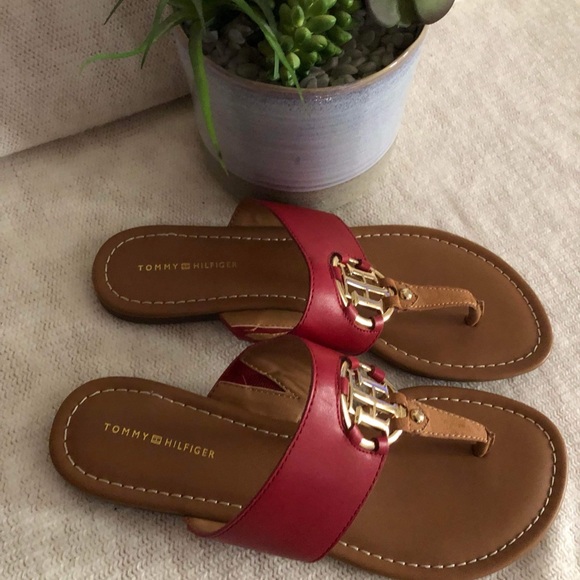 ❤️FINAL Price❤️✨🆕✨New Tommy Hilfiger Sandals - Picture 2 of 3